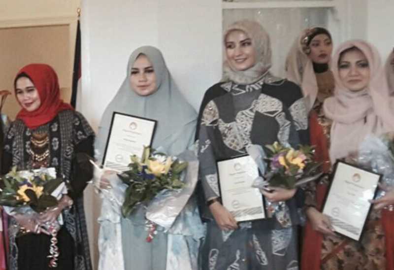 Bangga, 7 Desainer Hijab Indonesia Tampilkan Karyannya di Sydney Bangga, 7 Desainer Hijab Indonesia Tampilkan Karyannya di Sydney
