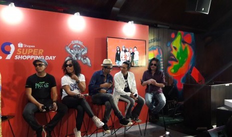 Makna di Balik Album Baru Slank Makna di Balik Album Baru Slank