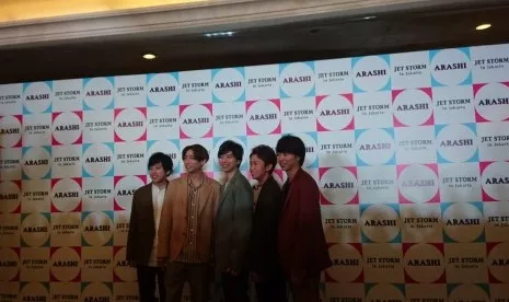 Grup Jepang Arashi Akhirnya Miliki Akun Medsos