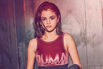 PUMA Kenalkan Selena Gomez Sebagai Ikon Baru