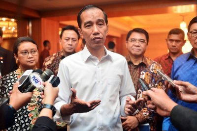 Jokowi Minta Diaspora Indonesia Bantu Ekspor dan Investasi Jokowi Minta Diaspora Indonesia Bantu Ekspor dan Investasi