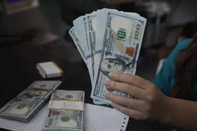 Ancaman Perang Dagang Amerika-Jepang Picu Rupiah Menguat