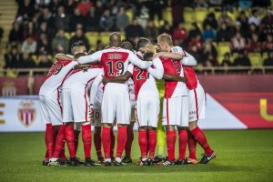 Monaco rekrut bek Kongolo