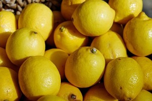 Apakah Kulit Lemon Baik untuk Kesehatan?