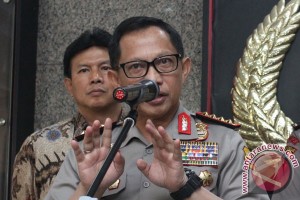 Dikirimi Karangan Bunga, Kapolri Ucapkan Terima Kasih