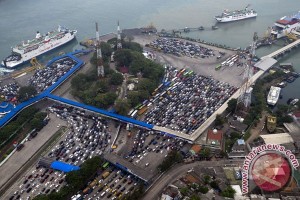 Pelabuhan Merak H-1 Lengang Pelabuhan Merak H-1 Lengang
