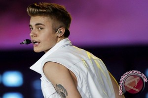 Justin Bieber minta maaf kepada fans setelah membatalkan tur