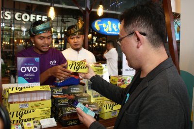 Perang Diskon Go-Pay dan OVO, Apa Saja yang Ditawarkan? Perang Diskon Go-Pay dan OVO, Apa Saja yang Ditawarkan?