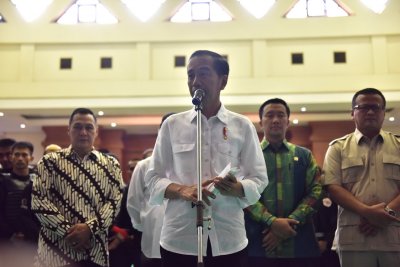 Presiden Jokowi Minta Hentikan Ajakan #UninstallBukalapak