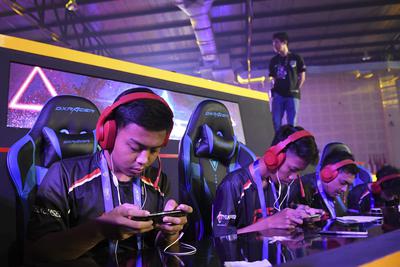 China Batasi Waktu Bermain Game Online, Bagaimana dengan Indonesia?