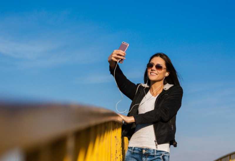 Hobi Foto Selfie? Ini Waktu yang Tepat dan Tidak Tepatnya Hobi Foto Selfie? Ini Waktu yang Tepat dan Tidak Tepatnya
