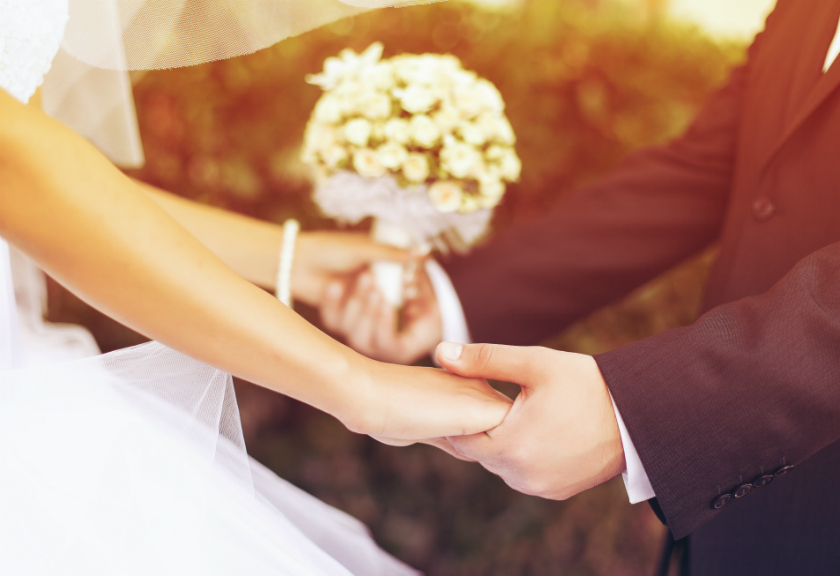  Berapa Selisih Usia Ideal Agar Pernikahan Langgeng? 