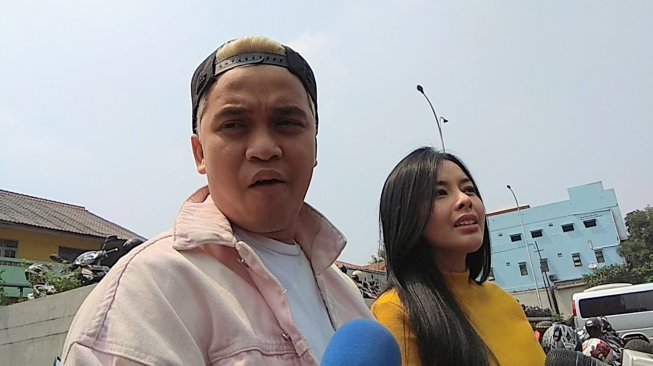 Billy Syahputra Akui Belikan Elvia Cerolline Mobil