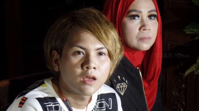 Ikhlas Dicerai Aming, Evelyn: Kayaknya dari Kak Aming Sendiri Ikhlas Dicerai Aming, Evelyn: Kayaknya dari Kak Aming Sendiri
