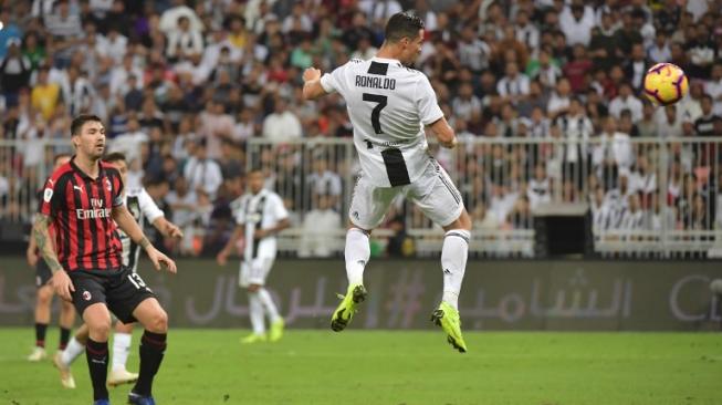 Juventus 1 vs 0 Milan: Ronaldo Persembahkan Gelar Pertama untuk Nyonya Tua Juventus 1 vs 0 Milan: Ronaldo Persembahkan Gelar Pertama untuk Nyonya Tua