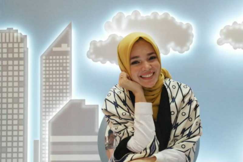 Karena Video ini, Dewi Sandra Didoakan Dikaruniai Anak Soleh Karena Video ini, Dewi Sandra Didoakan Dikaruniai Anak Soleh