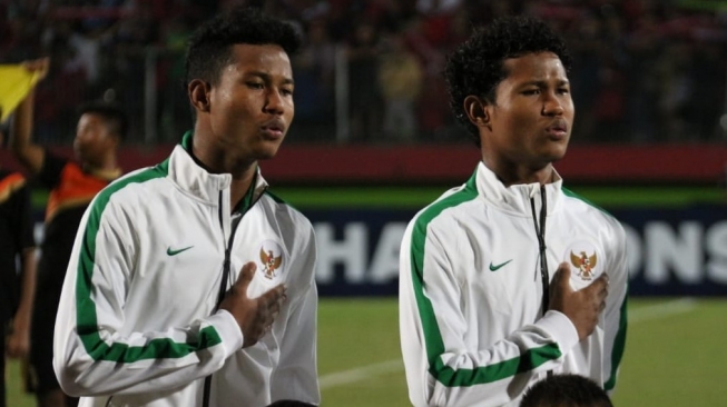 Si Kembar Bagus - Bagas Resmi Gabung Barito Putera Si Kembar Bagus - Bagas Resmi Gabung Barito Putera
