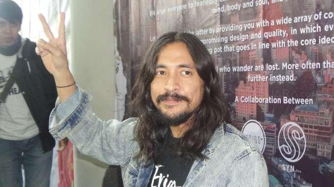 Disinggung Kapan Nikahi Aurellie, Ello: Gue Usahain Tahun Ini Disinggung Kapan Nikahi Aurellie, Ello: Gue Usahain Tahun Ini
