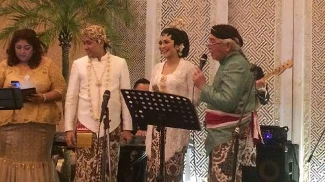 Foto-Foto Pernikahan Caca Tengker, Adik Nagita Slavina