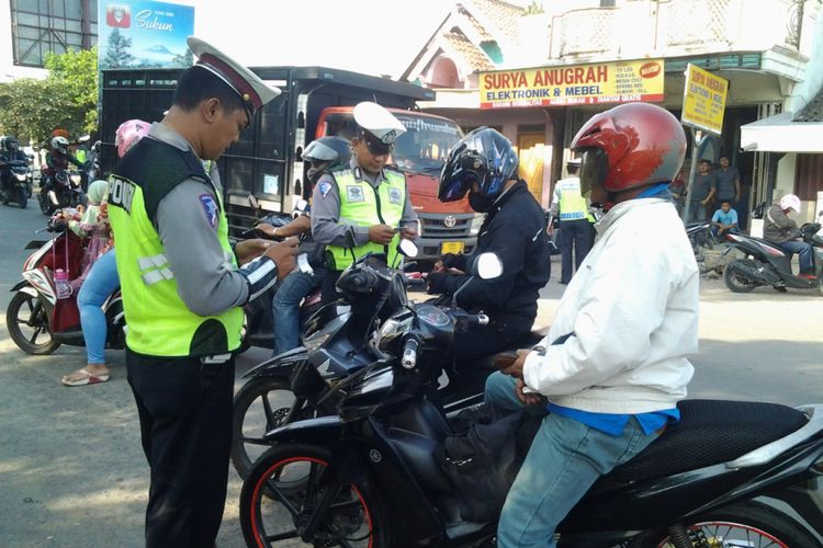 Jakarta Belum Siap Terapkan Tilang Pakai CCTV