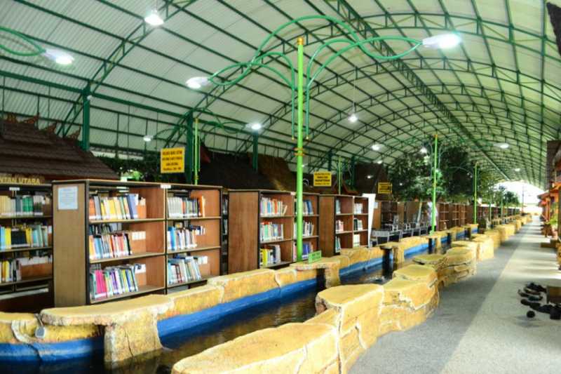 6 Perpustakaan yang Gak Bikin Ngantuk 6 Perpustakaan yang Gak Bikin Ngantuk