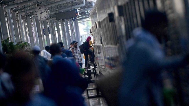 Tiket Kereta Api Lebaran 2019 Bisa Dibeli Mulai Tanggal 25 Februari Tiket Kereta Api Lebaran 2019 Bisa Dibeli Mulai Tanggal 25 Februari