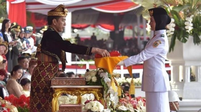 Terharu Adiknya Jadi Paskibraka Pembawa Baki, Warganet Curhat Begini Terharu Adiknya Jadi Paskibraka Pembawa Baki, Warganet Curhat Begini