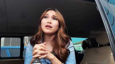 Ayu Ting Ting Ingin Ikut Demo Bareng Mahasiswa