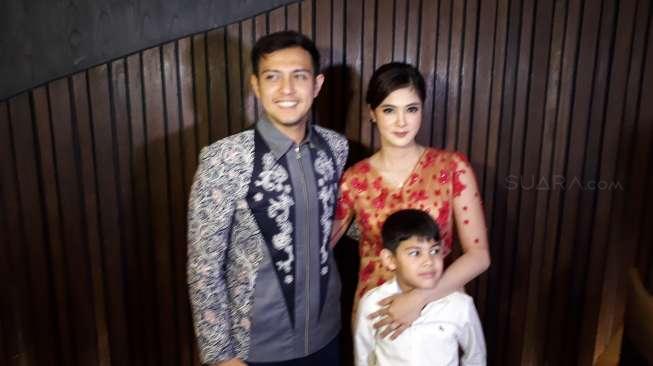 Teka-teki Tanggal Nikah Rifky Balweel-Biby Alraen Teka-teki Tanggal Nikah Rifky Balweel-Biby Alraen