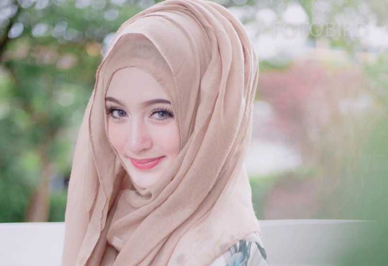  3 Cara Terbaik Memikat Hati Wanita Berhijab 