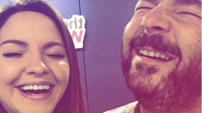 Shmile, Pose Foto Instagram yang Bakalan Hits di 2019 Shmile, Pose Foto Instagram yang Bakalan Hits di 2019