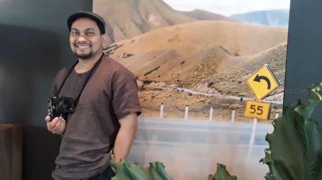 Tompi Gantung Mic Tahun Ini Tompi Gantung Mic Tahun Ini