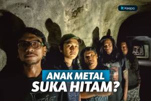 Alasan Kenapa Penyuka Band Metal Selalu Pakai Baju Hitam