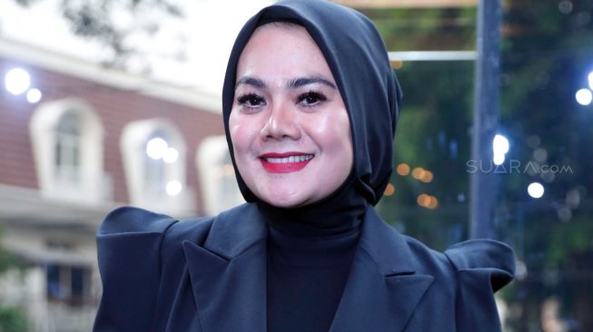 Sarita Abdul Mukti Ungkap Kisah Diselingkuhi lewat Lagu