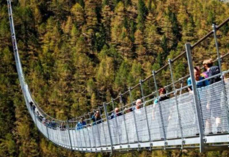 Jembatan Gantung Terpanjang Bagi Pejalan Kaki Dibuka, Mau Coba? Jembatan Gantung Terpanjang Bagi Pejalan Kaki Dibuka, Mau Coba?