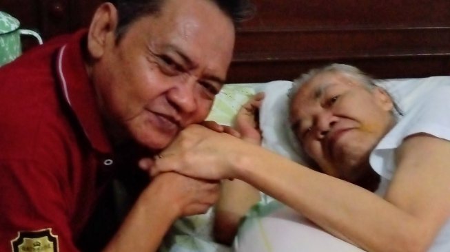 Arswendo Atmowiloto Meninggal Dunia Arswendo Atmowiloto Meninggal Dunia