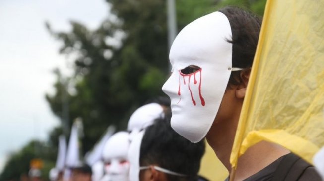 Buruh Jurnalis: Innalilahi wa Innalilahi Rajiun Atas Matinya Kebebasan Berekspresi Buruh Jurnalis: Innalilahi wa Innalilahi Rajiun Atas Matinya Kebebasan Berekspresi