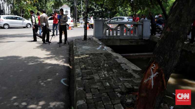 Kecepatan Fortuner Setya Novanto Saat Tabrak Tiang 21 Km/Jam Kecepatan Fortuner Setya Novanto Saat Tabrak Tiang 21 Km/Jam