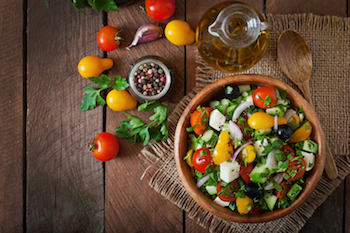 Cara Membuat Salad Khas Yunani Cara Membuat Salad Khas Yunani