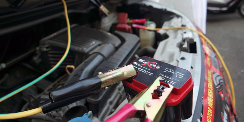 Bisakah Aki Motor Buat Menyalakan Mobil? Bisakah Aki Motor Buat Menyalakan Mobil?