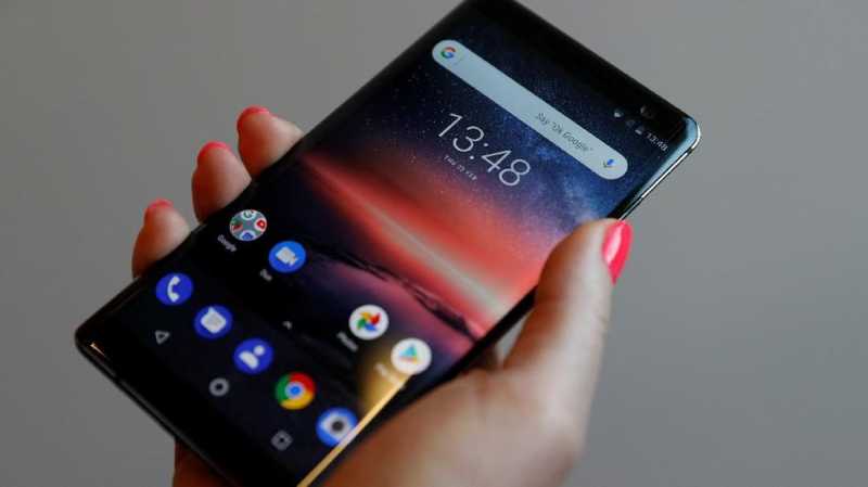 Ponsel Pintar akan Gantikan Kunci Mobil Ponsel Pintar akan Gantikan Kunci Mobil
