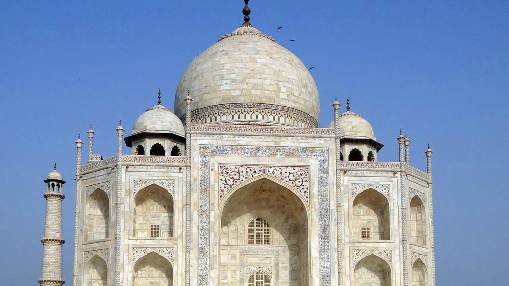 Terpapar Polusi, Taj Mahal Berubah Warna