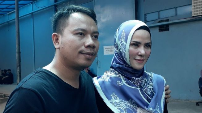 Pukul Farhat Abbas, Vicky Prasetyo akan Diinterogasi Polisi