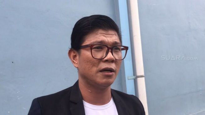 Andika Kangen Band Mesra dengan Perempuan Cantik, Cuma Setingan? Andika Kangen Band Mesra dengan Perempuan Cantik, Cuma Setingan?
