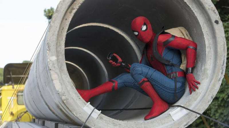 Bos Marvel Buka Suara Soal Rumor Black Cat di Spider-Man 2 Bos Marvel Buka Suara Soal Rumor Black Cat di Spider-Man 2