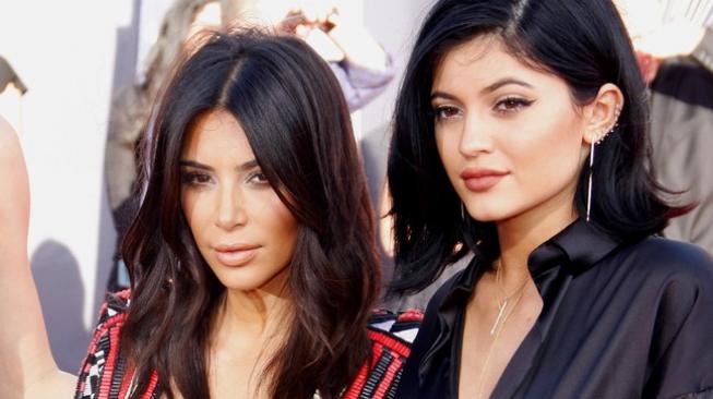 2018 Jadi Tahunnya Kylie Jenner dan Kim Kardashian, Yuk Intip Prestasinya 2018 Jadi Tahunnya Kylie Jenner dan Kim Kardashian, Yuk Intip Prestasinya