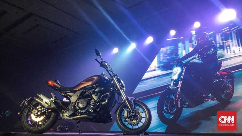 Menimbang Untung Rugi Beli Motor Kredit dan Tunai Menimbang Untung Rugi Beli Motor Kredit dan Tunai