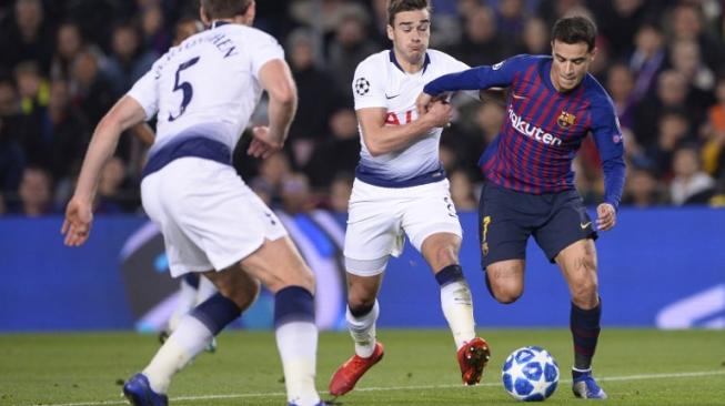 Coutinho Ingin Main Bareng Neymar di Satu Klub, Tanda Gabung PSG? Coutinho Ingin Main Bareng Neymar di Satu Klub, Tanda Gabung PSG?