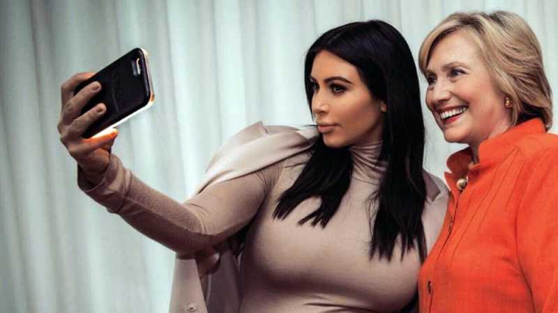 Selfie ala Selebgram, dari Kylie Jenner hingga Kim Kardashian Selfie ala Selebgram, dari Kylie Jenner hingga Kim Kardashian