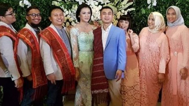 Raditya Dika: Annisa Temukan Saya di Comberan Raditya Dika: Annisa Temukan Saya di Comberan